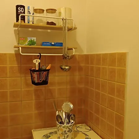 Lägenhet Cozy Near Saint Sava Temple Belgrad