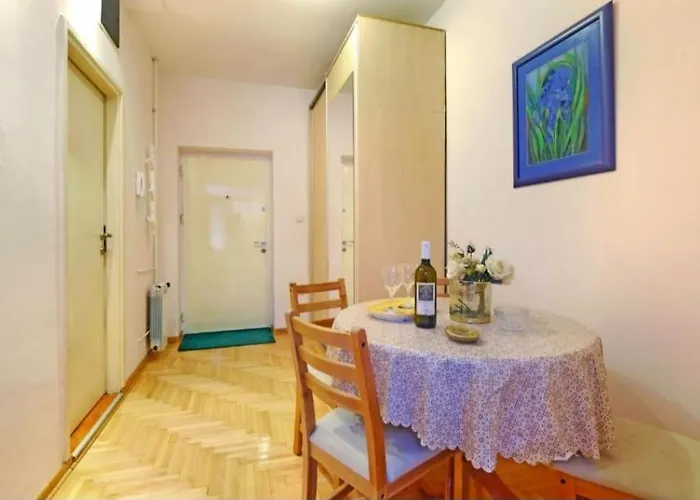 Apartman Cozy Near Saint Sava Temple *